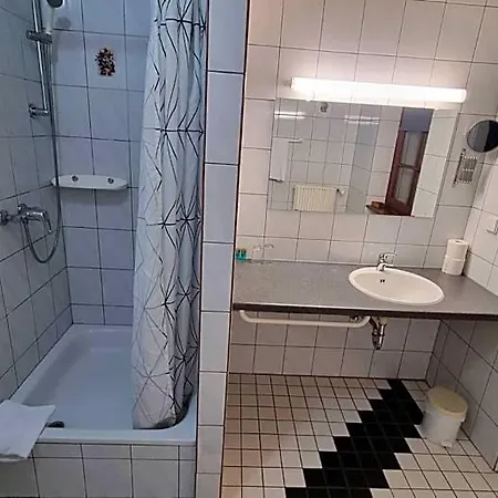 3h 4* Mannheim