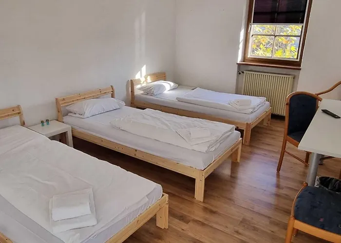 Bed & Breakfast 3h *