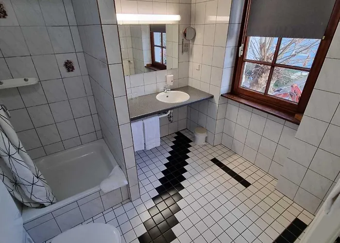 Bed & Breakfast 3h *